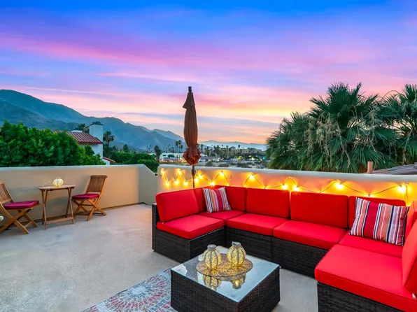 1010 Villorrio Dr N, Palm Springs, CA 92262