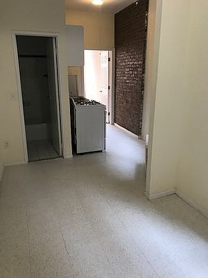 1st image of 217-85 Fifteen