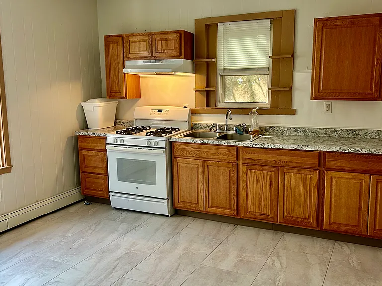 246 Sackett St #2 — Photo 4