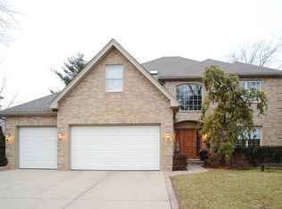 1044 Greentree Ave, Deerfield, IL