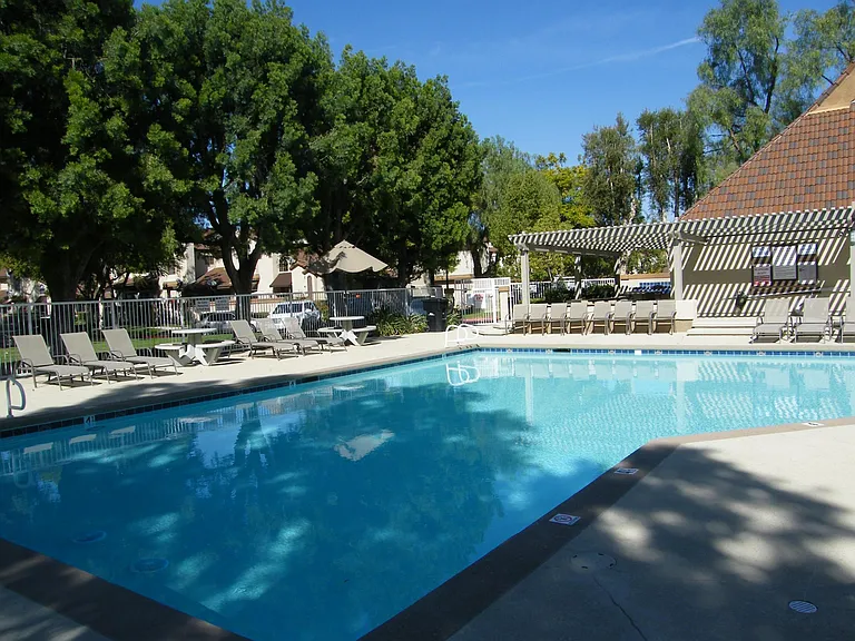 17 Rock Cliff Pl — Photo 27