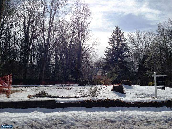 2nd image of 130 Westcott Rd