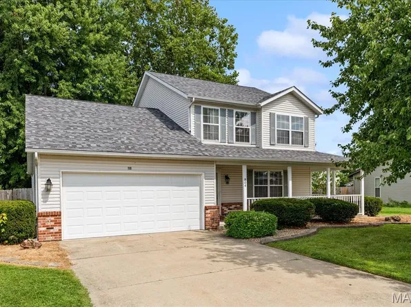 804 Country Meadow Ln, Shiloh, IL 62221