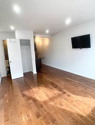 Rented by Heritage Realty LLC | media 12