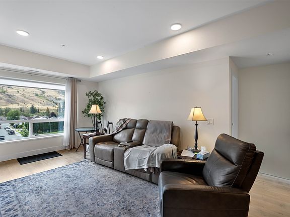 5th image of 651 Dunes Dr #306