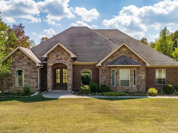 1203 Westcliffe Dr, Little Rock, AR 72210