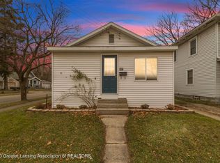 942 Bensch St, Lansing, MI 48912