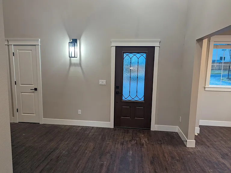 309 Lake Louise Dr SW — Photo 11