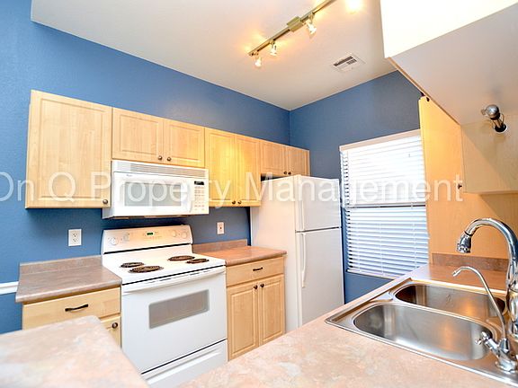 4th image of 9600 N 96th St APT 211