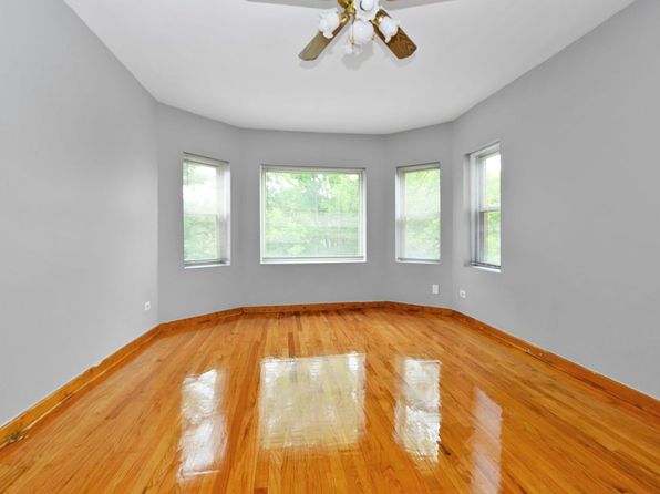 6001-05 S Whipple St #3015-3021
