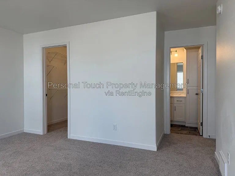 6767 32nd St S — Photo 21