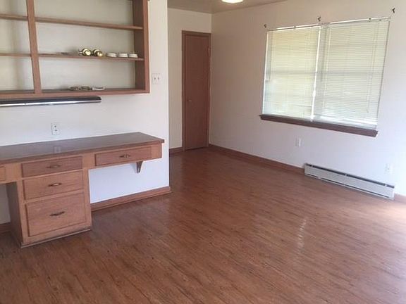 3rd image of 550 N 18th St