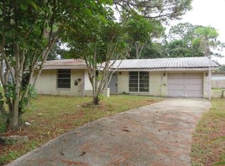 2061 Linwood Way, Sarasota, FL 34232