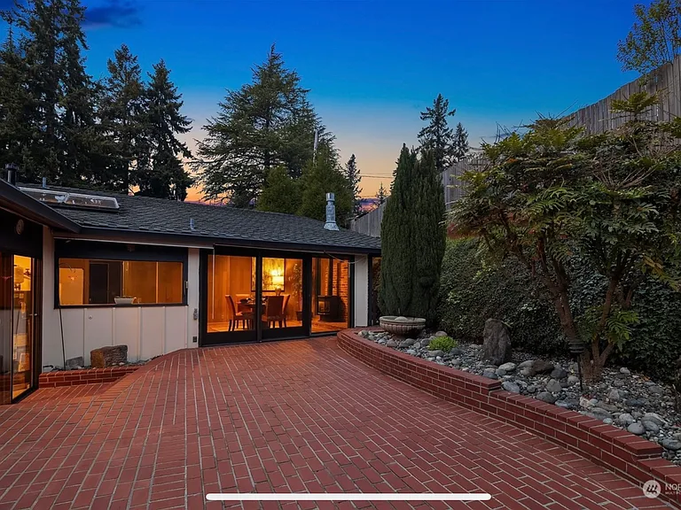 2605 SW 151st Pl — Photo 10