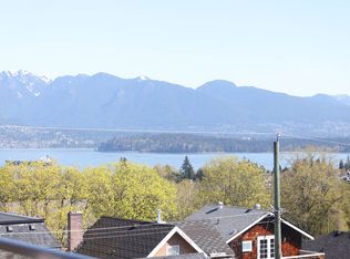 4039 W 11th Ave, Vancouver, BC V6R2L4