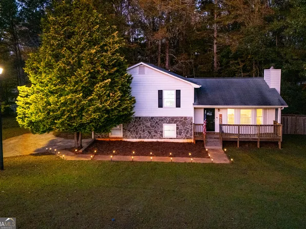 40 Red Holly Gap, Carrollton, GA 30117