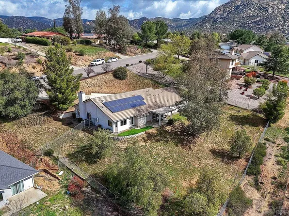 24729 Pappas Rd, Ramona, CA 92065