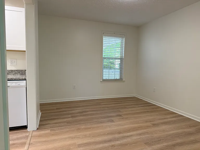 4 Dawson Pl — Photo 15