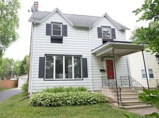 2808 Elizabeth Ave, Zion, IL 60099