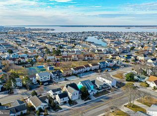306 S Bay Dr, Ocean City, MD 21842