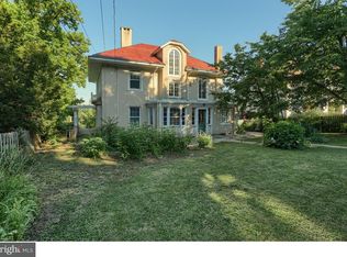 1031 Fairview Ave, Wyomissing, PA 19610