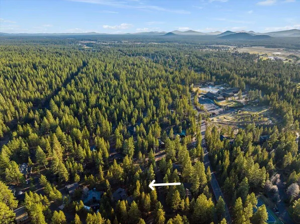57317 Red Fir Ln #21, Bend, OR 97707