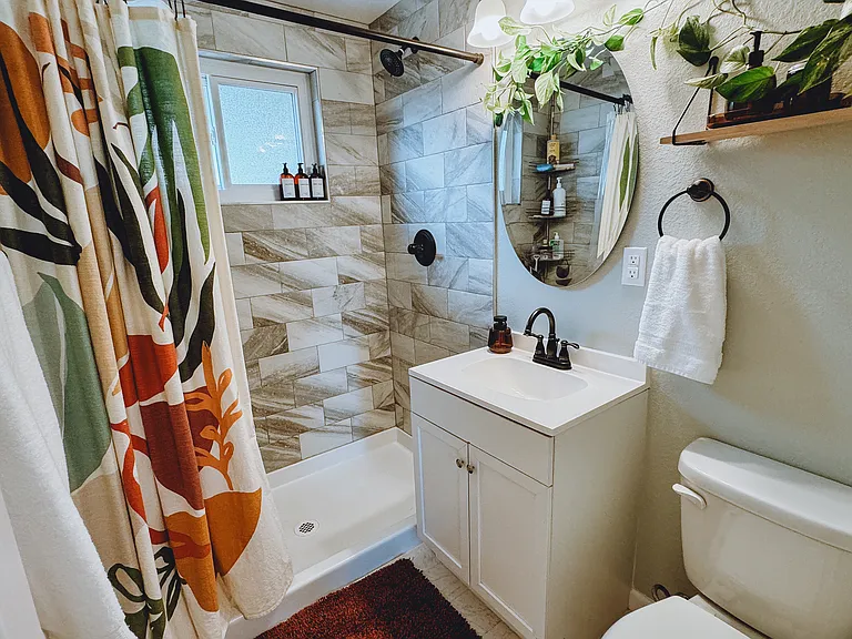 Upstairs bathroom