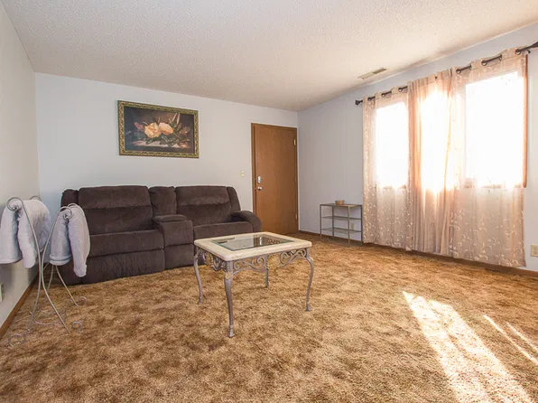 4617 Madison Ave #1, Lincoln, NE 68504