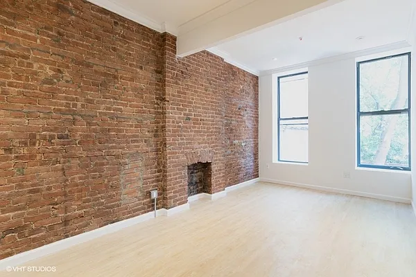 Rented by Stillwater Realty Mgmt LLC | media 3