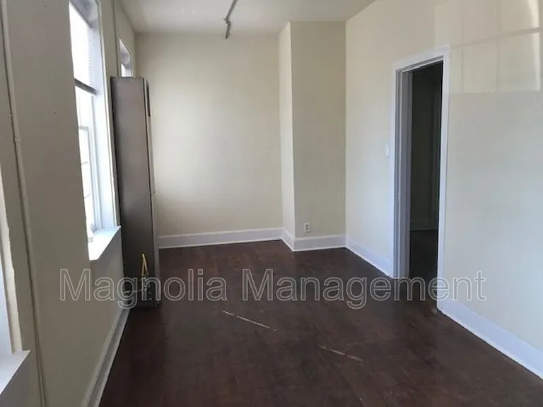 514 N Beckford Dr #B — Photo 2