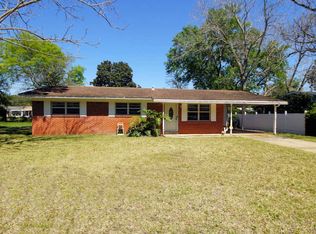 63 Silva Dr NW, Fort Walton Beach, FL 32548