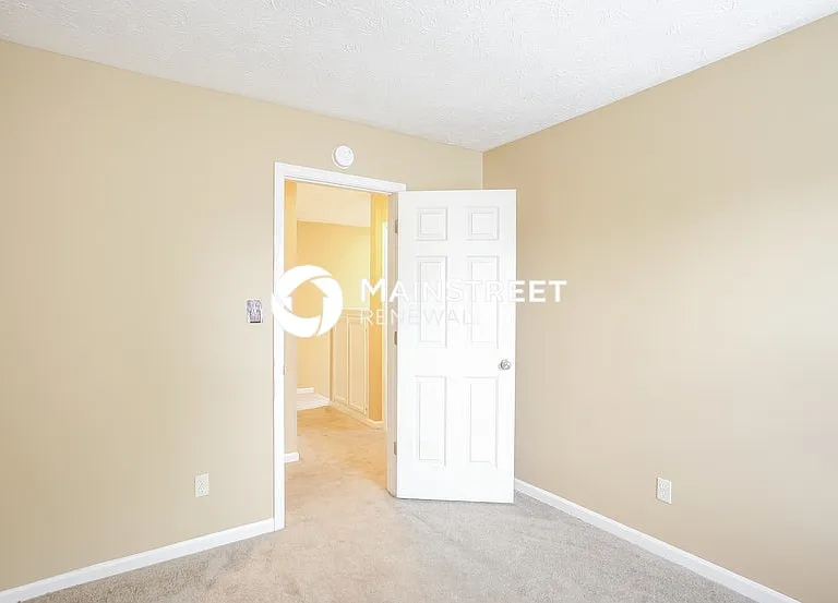 5517 Snowberry Ct — Photo 11