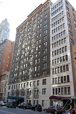 Sold by Bellmarc Realty | media 25