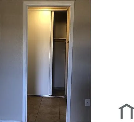 2555 Foothill Blvd — Photo 6