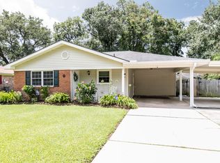 102 Marguerite St, Broussard, LA 70518