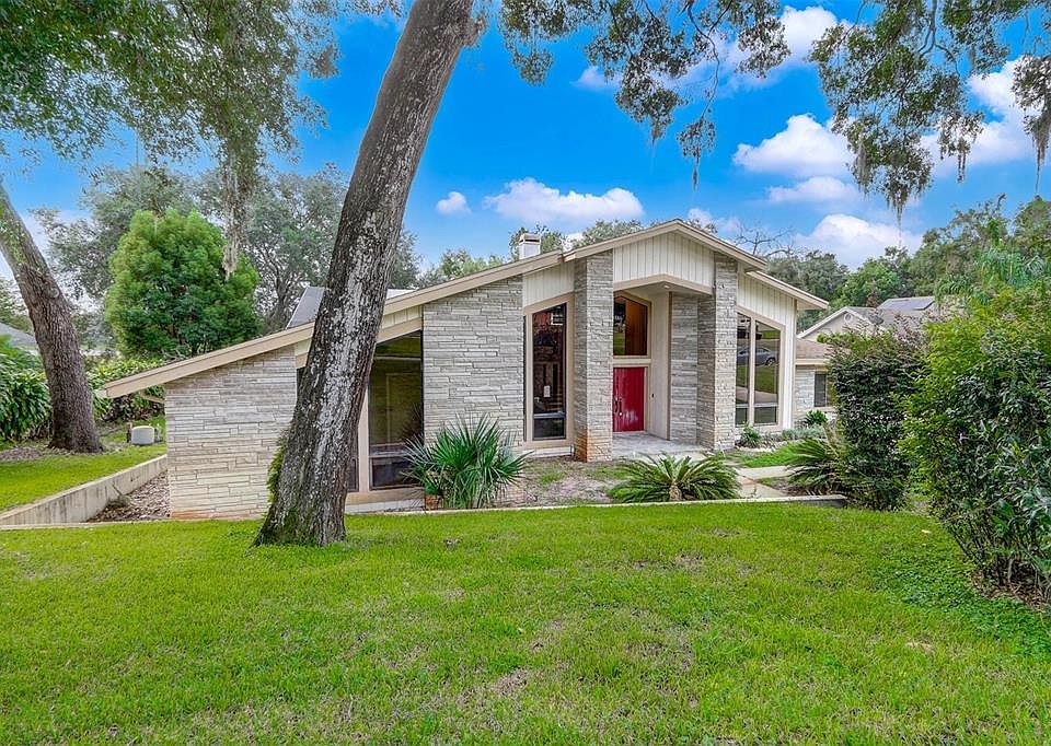 1st image of 1449 GLENMORE DRIVE