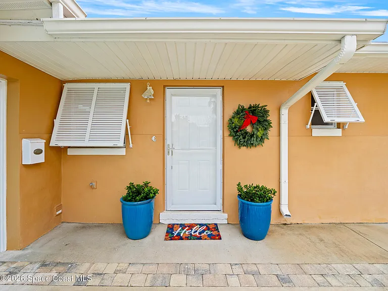215 Jason Ct — Photo 33