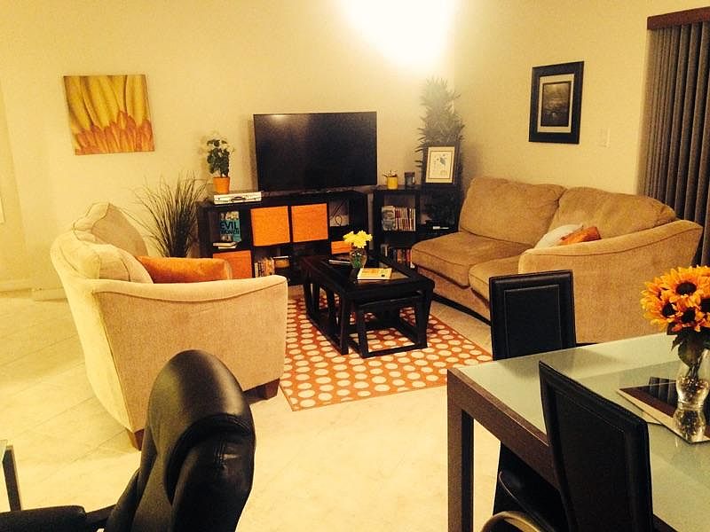2nd image of 2401 Bayshore Blvd Unit 212