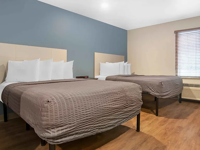 Studio Suite - 2 Queen Beds