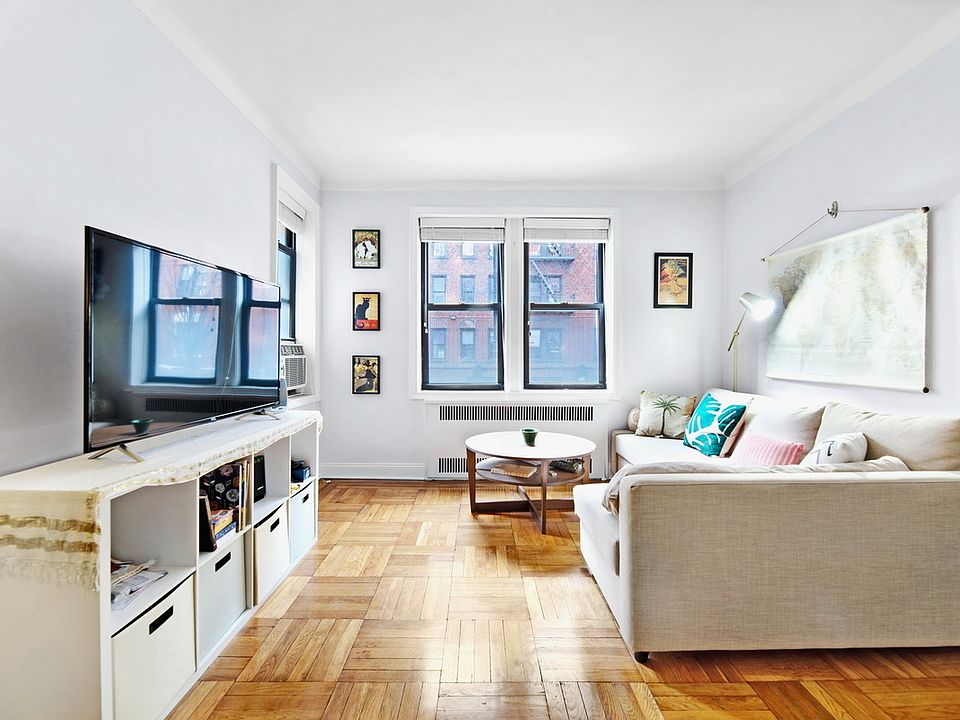 1st image of 221 E 18th St APT 1A
