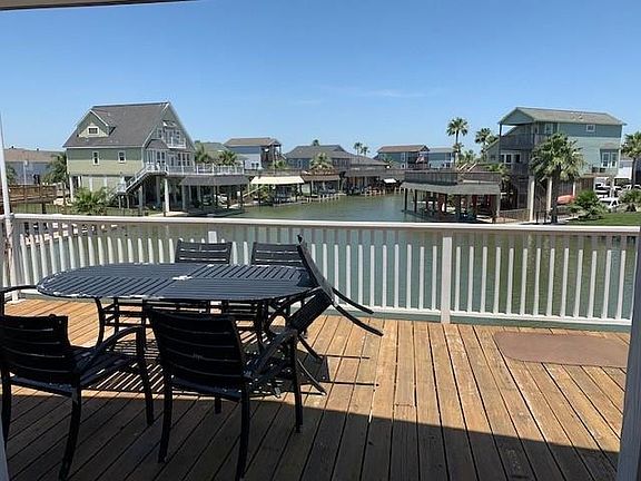 3rd image of 1126 Tiki Dr