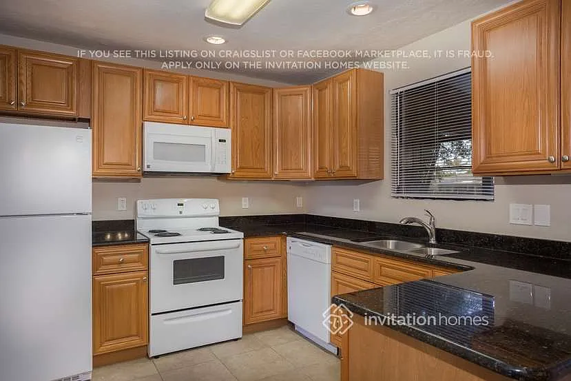 374 NW Dearman St Port Saint Lucie, FL 34983 — Photo 4