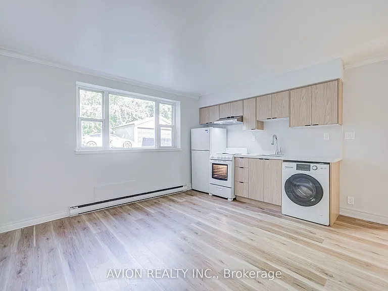 882 Broadview Ave #2 — Photo 19