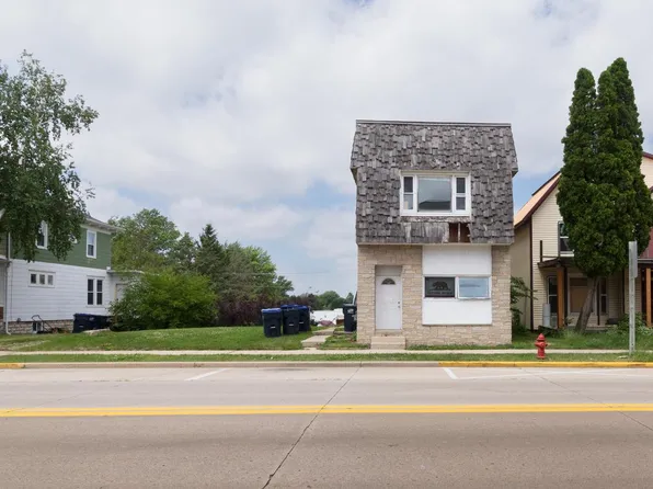121 South Main STREET, Juneau, WI 53039