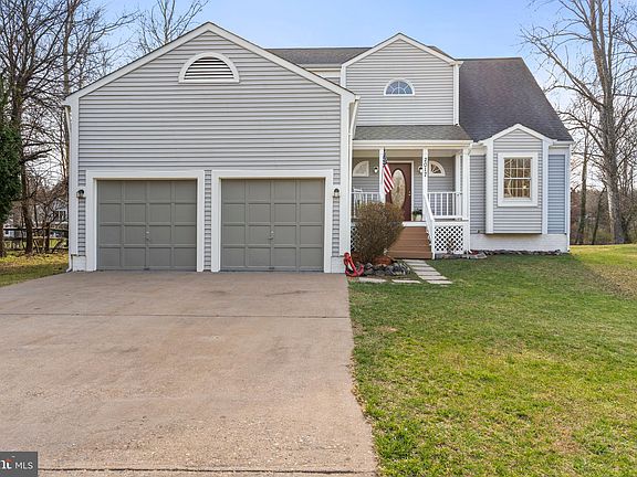 2nd image of 2017 Delaware Dr