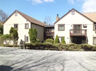 2 Heritage Dr UNIT E, Harriman, NY 10926