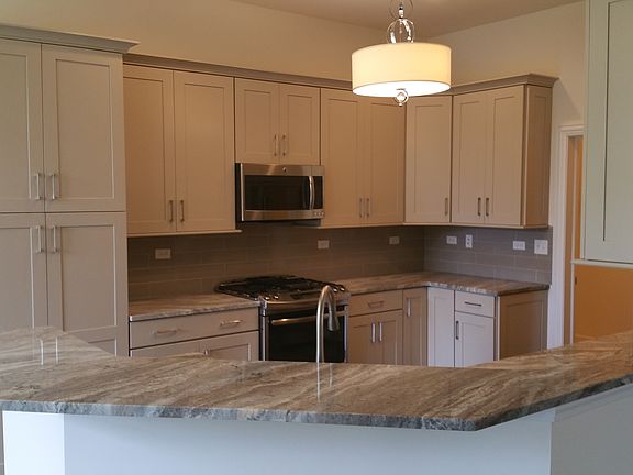 3rd image of 4305 Coyote Lakes Cir