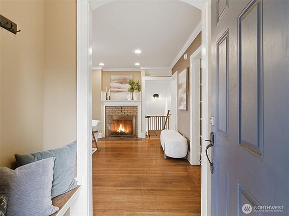 2nd image of 1901 S Sprague Avenue
