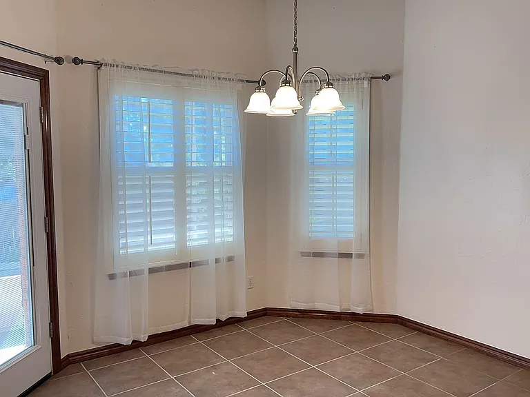 9200 Stacy Lynn Ln — Photo 8