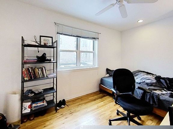2nd image of 739 W Briar Pl #1R1ST
